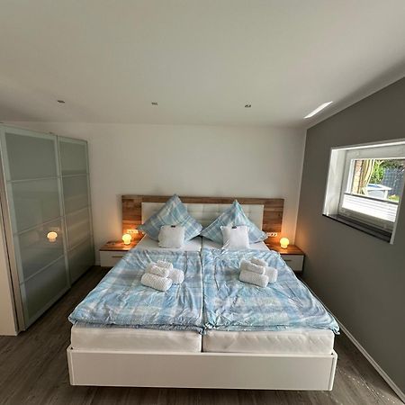 Auszeit Apartment Duesseldorf Buitenkant foto