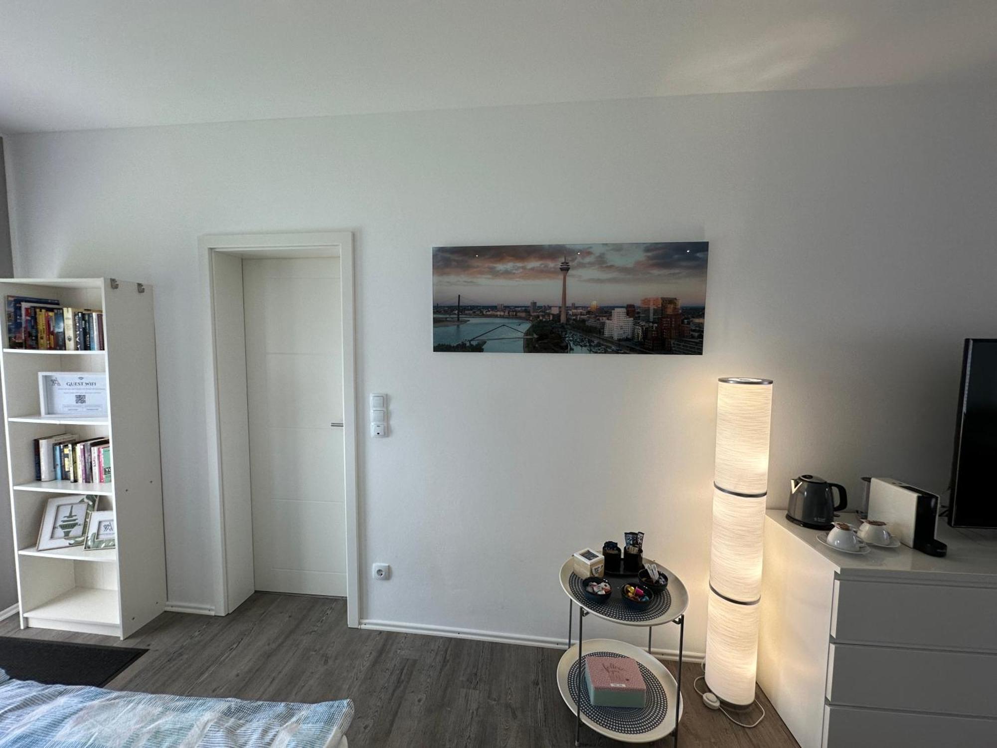 Auszeit Apartment Duesseldorf Buitenkant foto